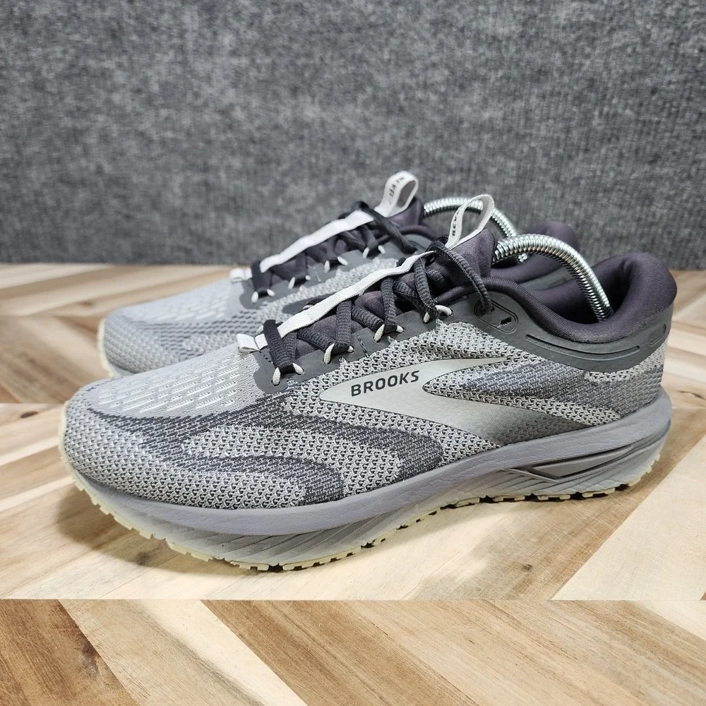 Brooks Revel 7 Gray Men's 9.5 Balanced Cushion Road Running Shoes Sneakers